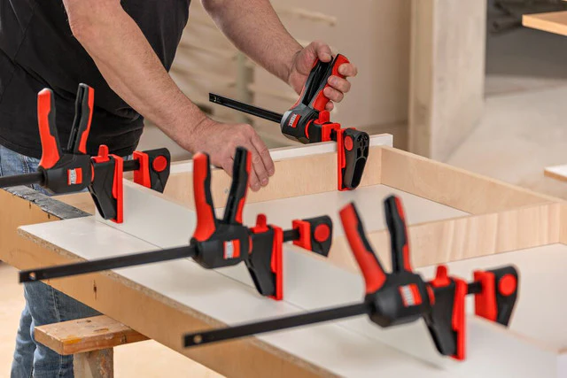 BESSEY EHKL360-24, Trigger Clamps, One‑hand Bar Clamps With 360 Degree Rotating Handle 24" x 3-1/8" - Image 6
