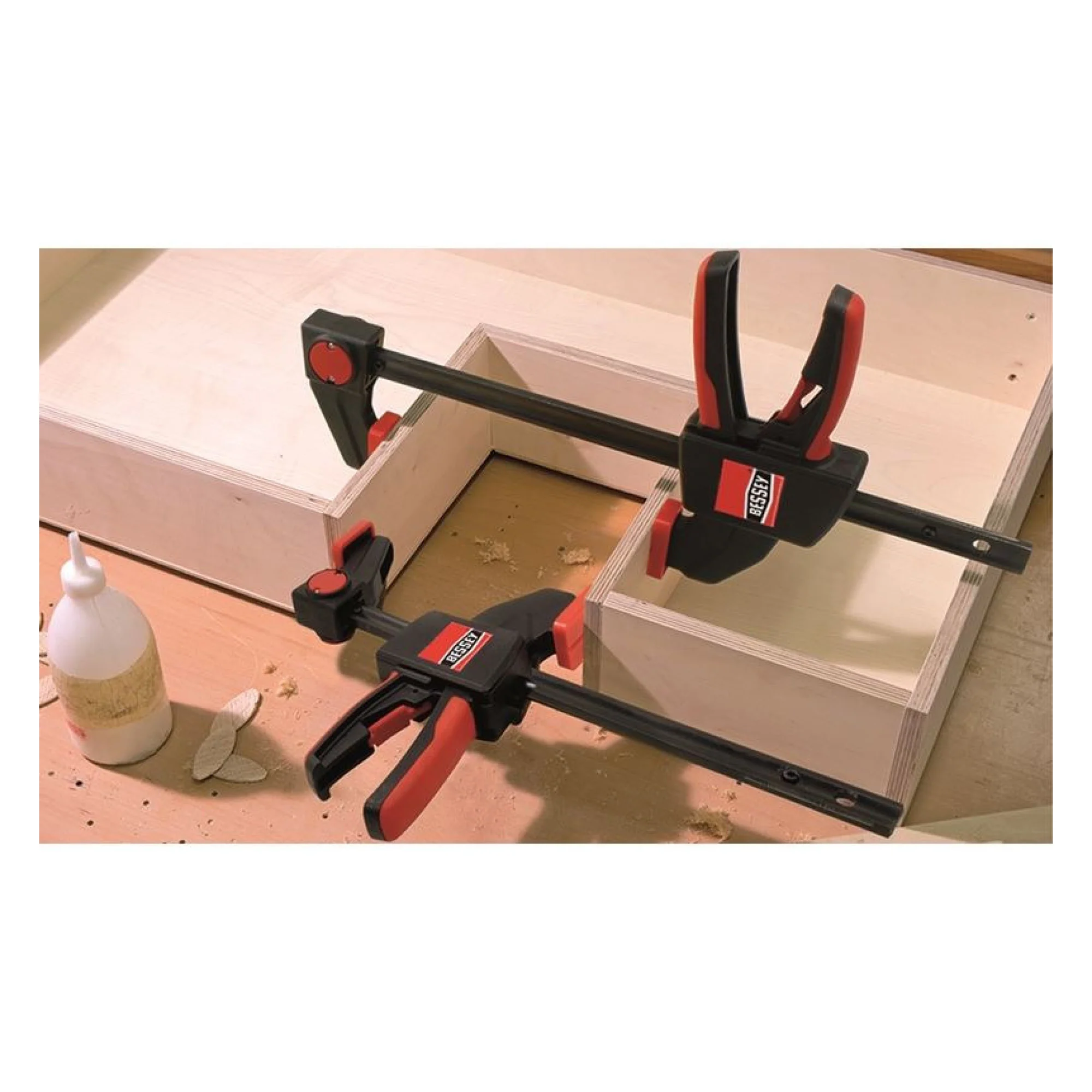 BESSEY EHKXL36, Extra Large trigger clamp, 600 lb,  36"  x 3-5/8" - Image 3