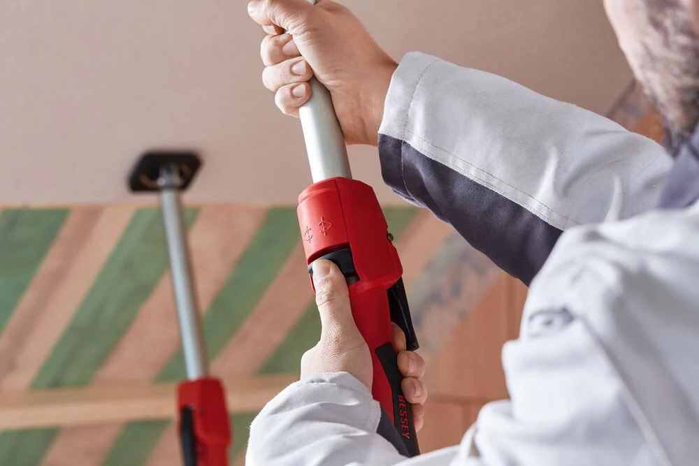 Bessey Telescopic Support Rods STE with Pump Grip - Image 15