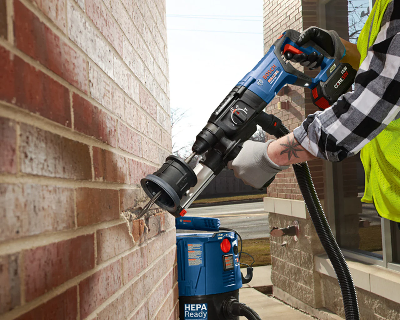 BOSCH GBH18V-26DK24, 18V Brushless 1" SDS-plus® D-Handle Rotary Hammer w/ (2) 8.0 Ah CORE Performance Batteries - Image 6