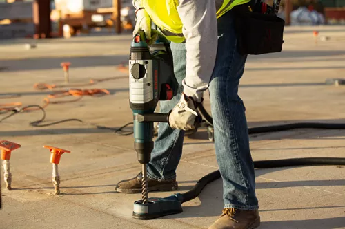 BOSCH GBH18V-45CK24, 18V PROFACTOR 1-7/8" SDS-max Rotary Hammer w/ (2) 8.0 Ah CORE Performance Batteries - Image 6