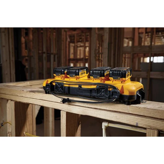 DEWALT DCB104, 12v/20v Max Four Port Charger - Image 2