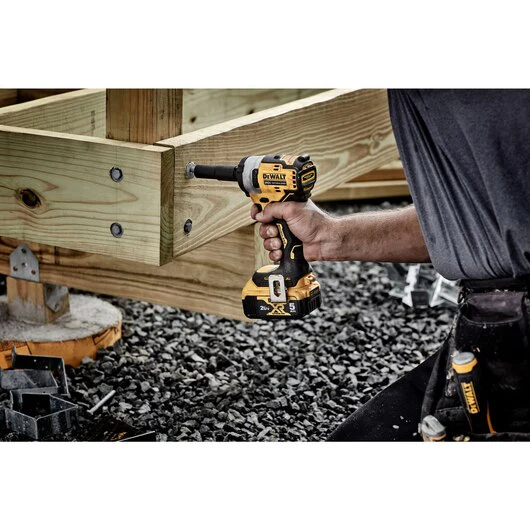 DEWALT DCF911B, 20V MAX* 1/2" Impact Wrench with Hog Ring Anvil (Tool Only) - Image 2