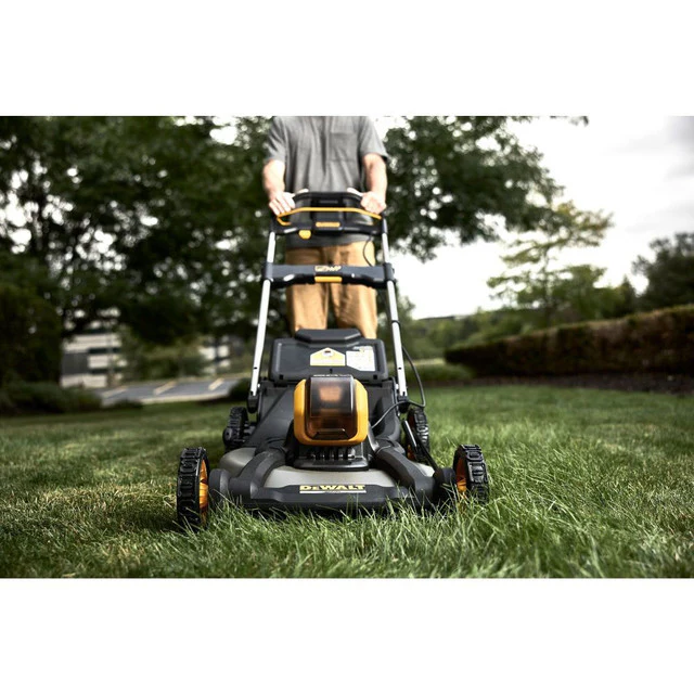 DEWALT DCMWP600X2-CA, FLEXVOLT™ 60V MAX* BRUSHLESS NEXT GEN 21.5" PUSH MOWER KIT (9.0 Ah X 2) - Image 6