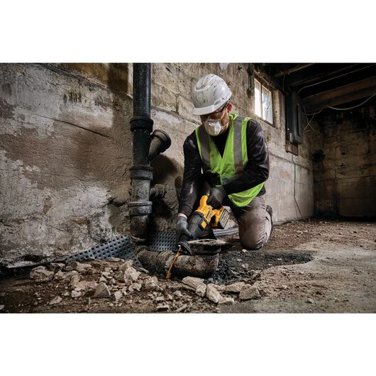 DEWALT DCS389X1, 60V MAX FLEXVOLT Reciprocating Saw Kit (9.0 Ah) - Image 3
