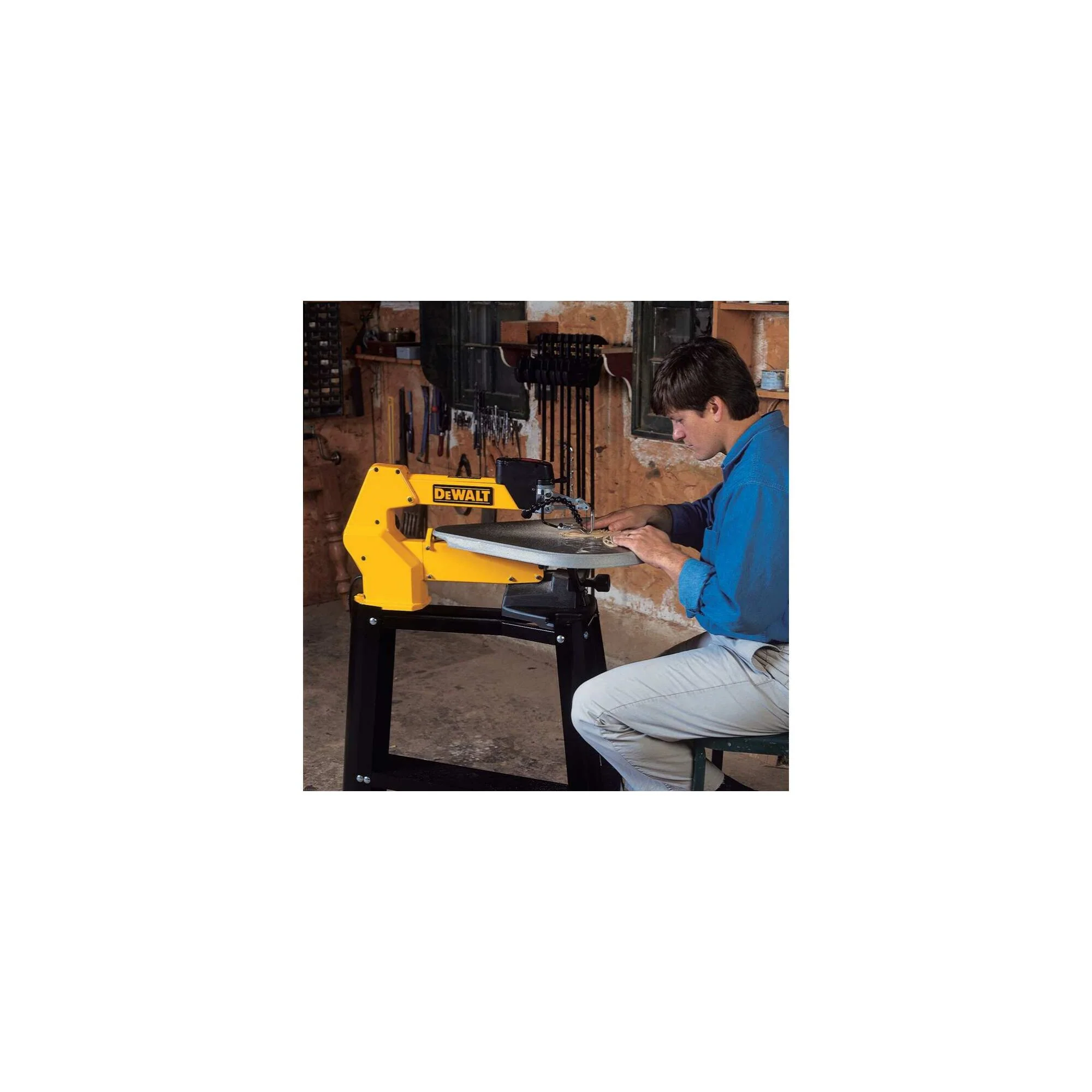 DEWALT DW788, 20'' Variable-Speed Scroll Saw - Image 2