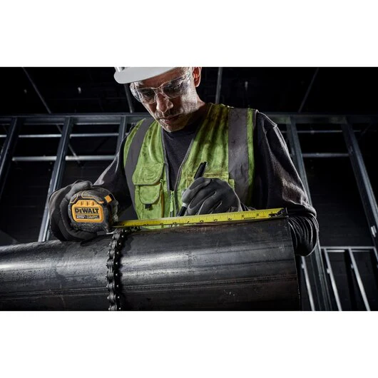DEWALT DWHT36925S,  ToughSeries™ 25 ft. Tape Measure - Image 6