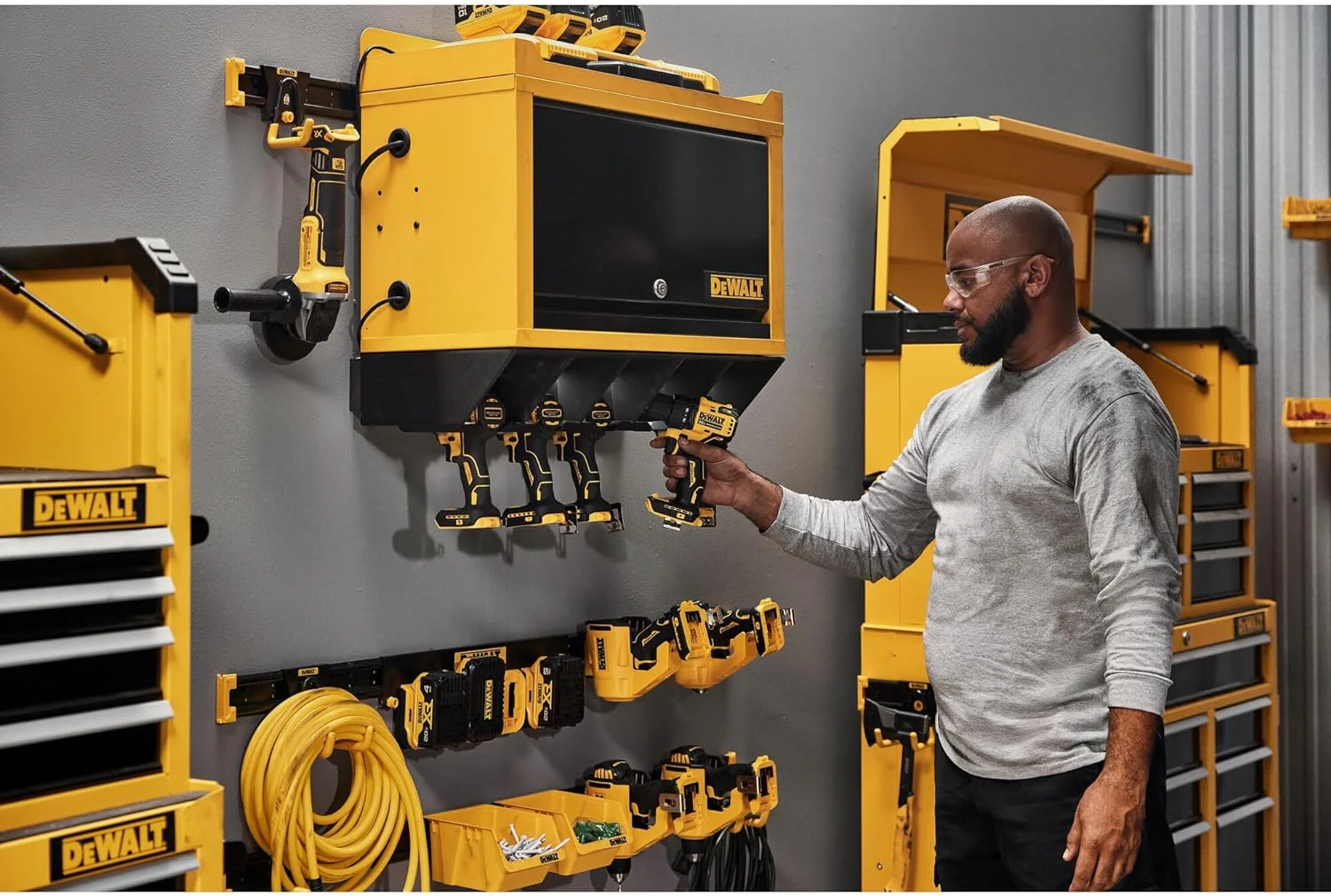 DEWALT DWST82800, 48IN METAL RAIL - Image 3