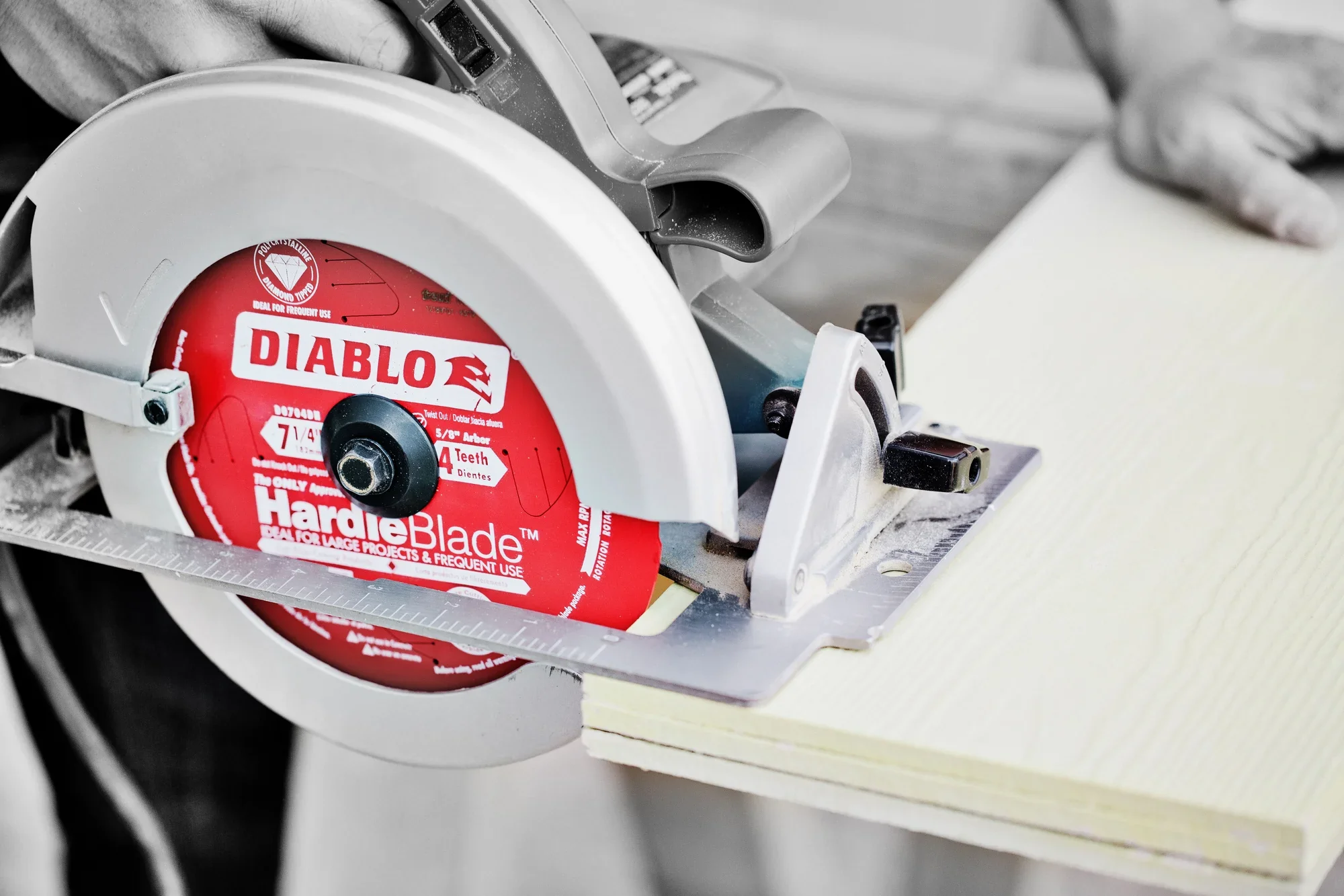 Diablo D1006DH, 10" x 6-Teeth HardieBlade™ Saw Blade for Fiber Cement - Image 3