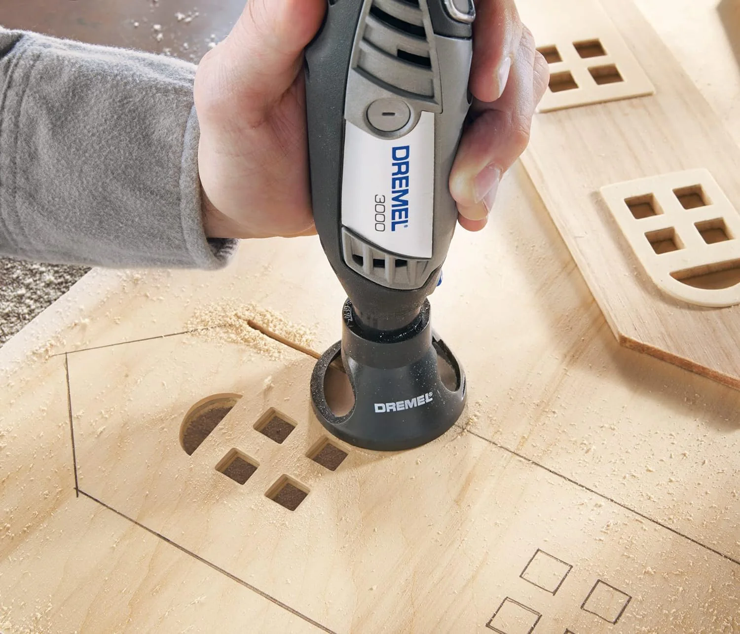 DREMEL 561, Multipurpose Cutting Bit, 1/8", Metallic, Medium - Image 5