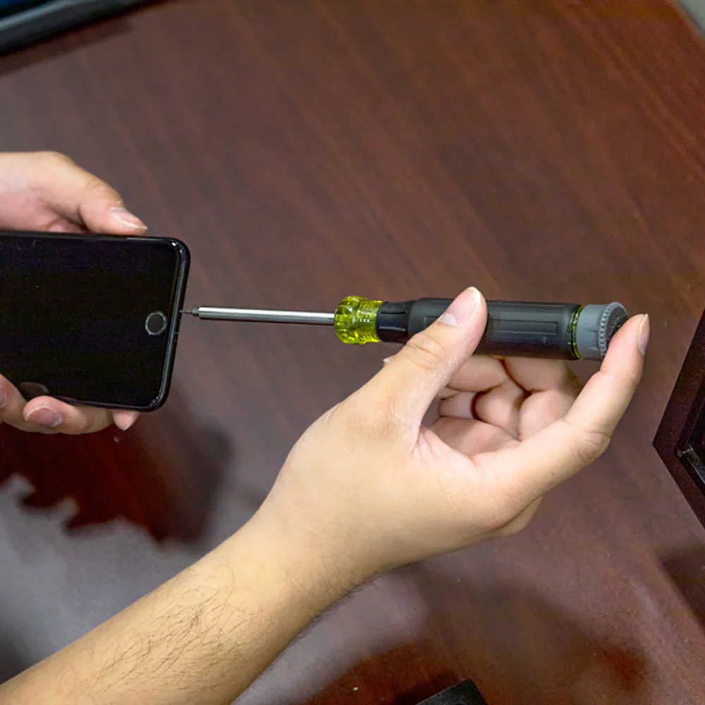 Klein Tools 32328, 27-in-1 Multi-Bit Precision Screwdriver with Apple® Bits - Image 6