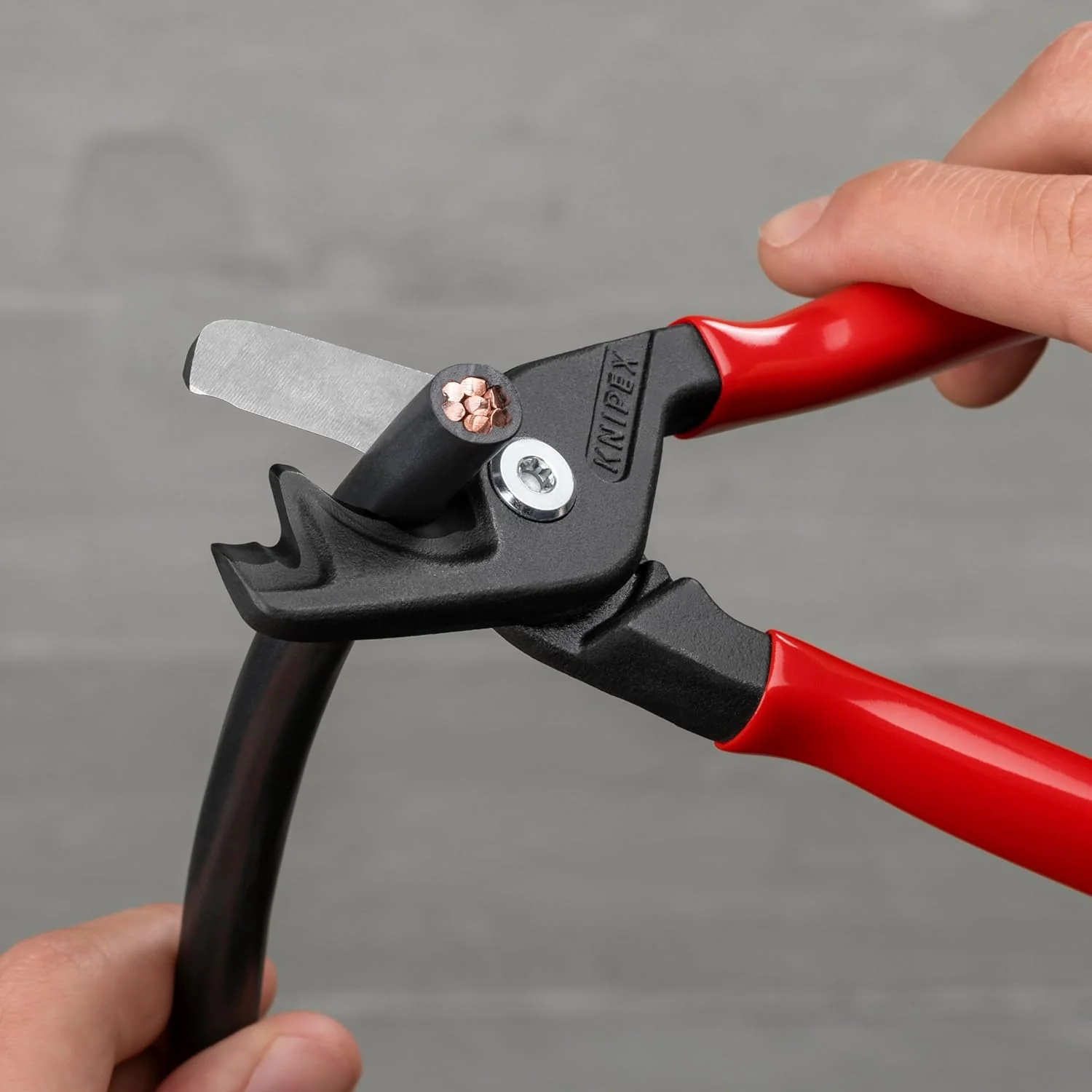 KNIPEX 95 11 225 SBA, 9" StepCut® XL Cable Shears - Image 5