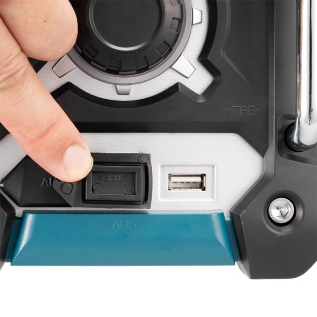 Makita DMR108N, Cordless or Electric Jobsite Radio w/Bluetooth (Tool Only) - Image 3