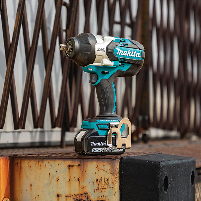 Makita DTW1004Z, 18V LXT Brushless High Torque 1/2" Impact Wrench (Tool Only) - Image 11
