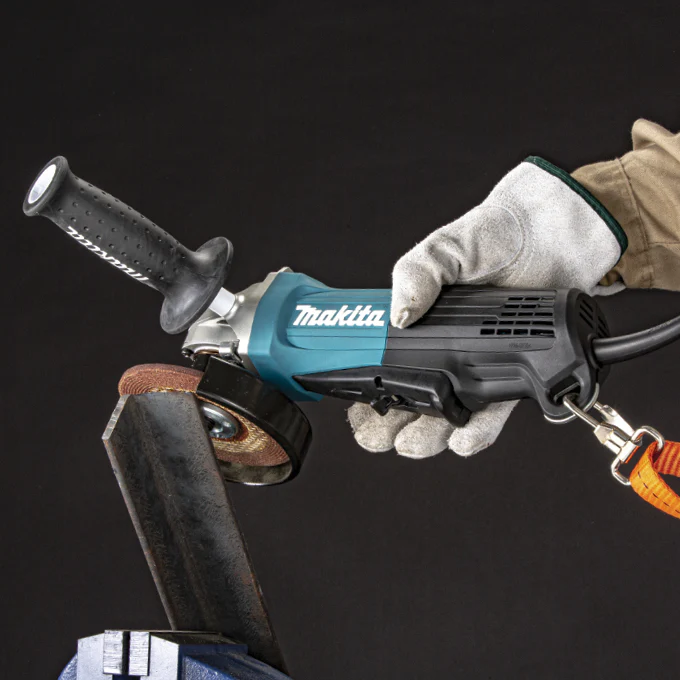 Makita GA5053R, 5" Angle Grinder w/Soft Start - Image 2