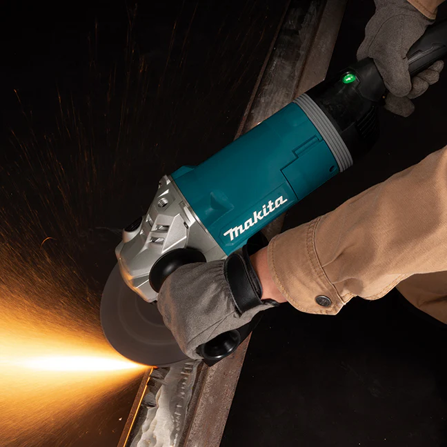 Makita GA9082, 9" / 7" Angle Grinder w/Paddle Switch - Image 2