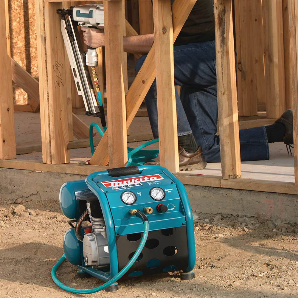 Makita MAC2400, Big Bore 2.5 HP Air Compressor - Image 8