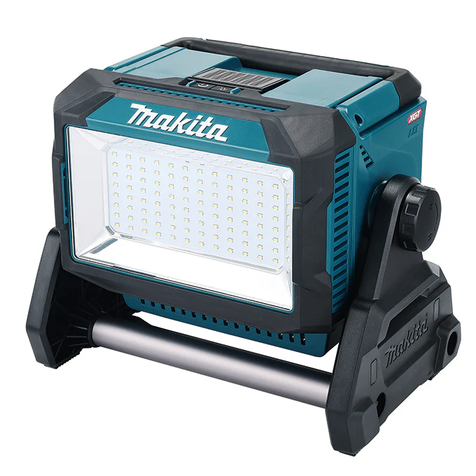 Makita ML009GX, 40V max XGT / 18V LXT 10,000lm LED Worklight w/Lamp Shade (TOOL ONLY)