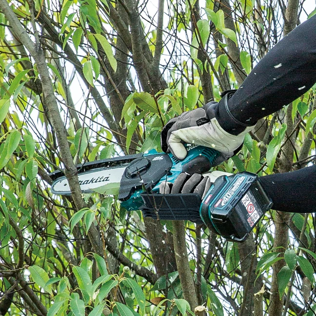 Makita UC029GZ, 40Vmax XGT Brushless 6" Pruning Saw (Tool Only) - Image 5