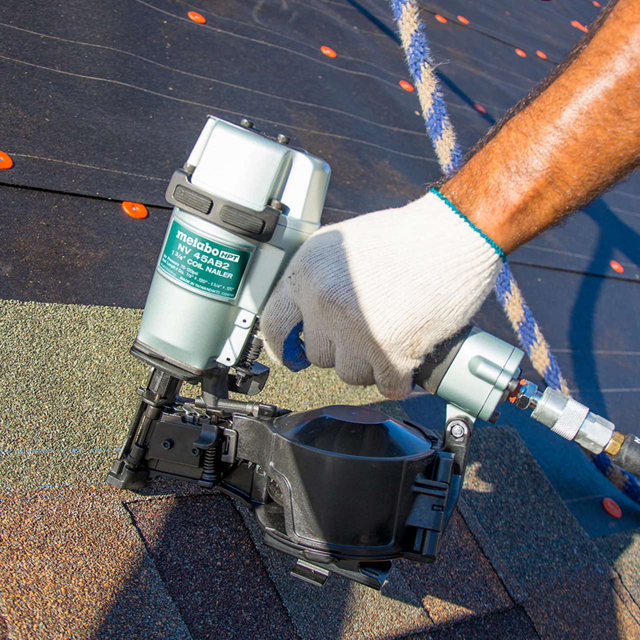 Metabo HPT KNV45AB2M, Pro Bundle 1-3/4in Coil Roofing Nailer with BONUS Impact Driver 5.0Ah Kit - Image 9