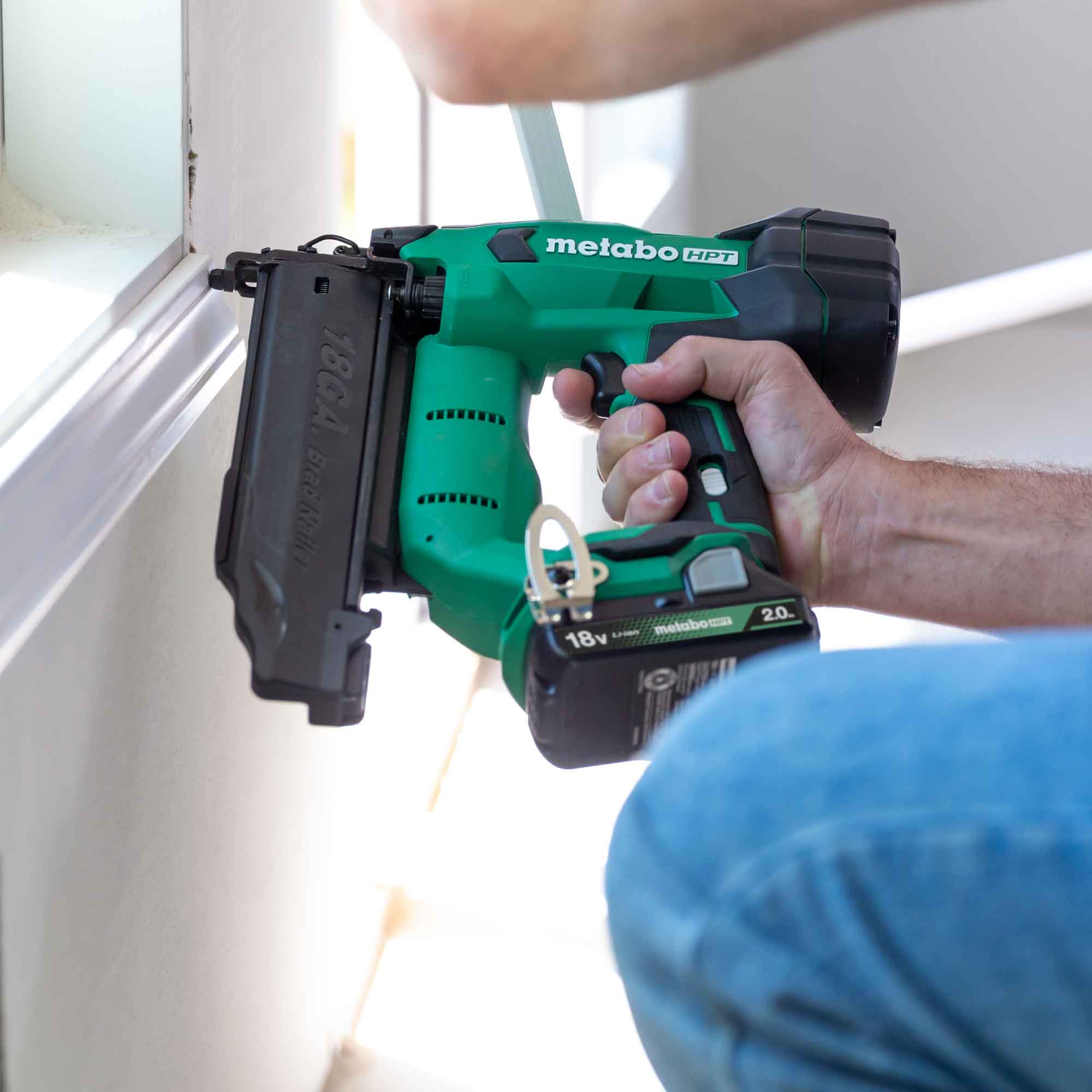 Metabo HPT NT1850DFQ4, 2'' 18V Brushless Li-Ion 18 Ga Brad Nailer (Tool Only) - Image 4