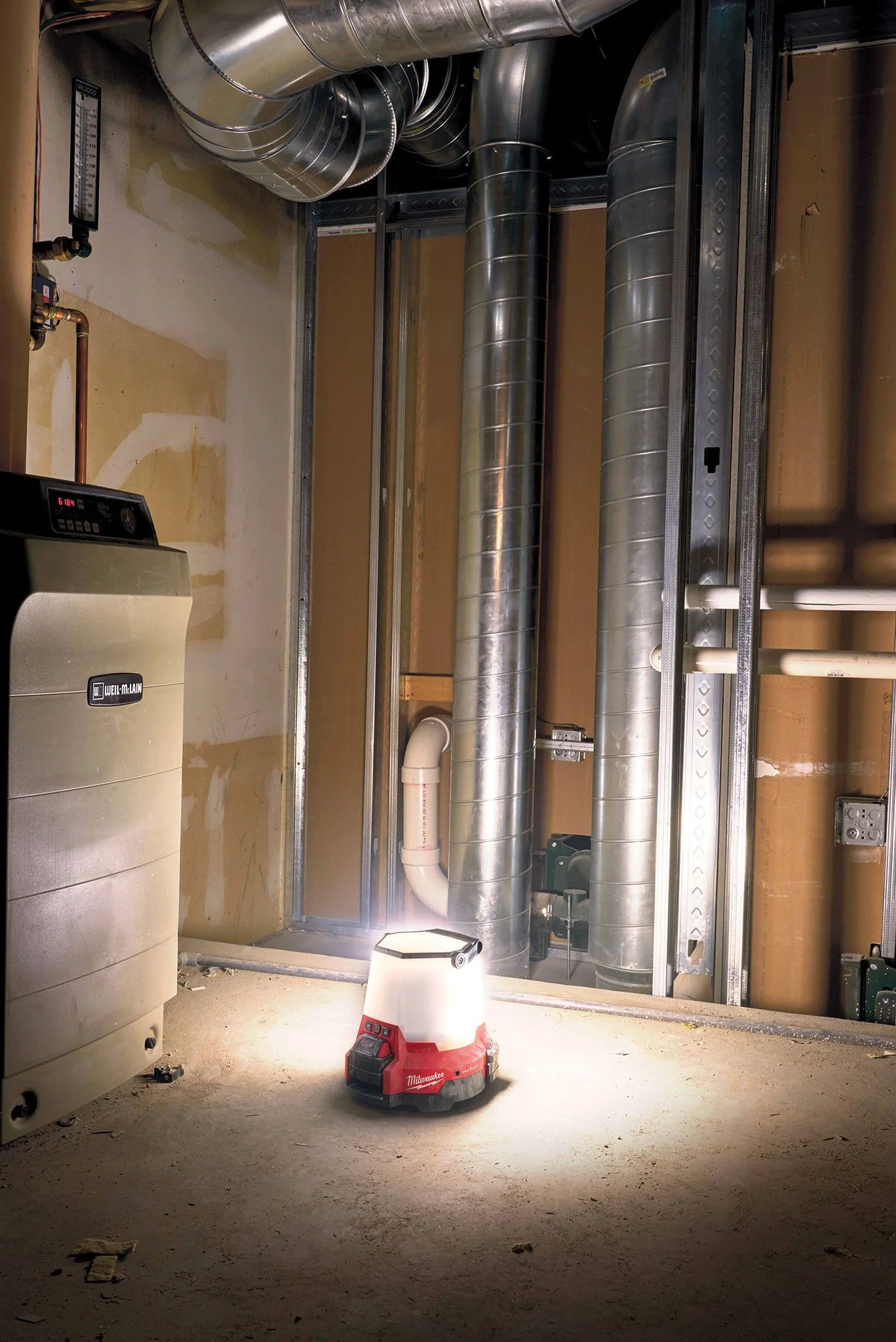 Milwaukee 2146-20, M18 Radius LED Compact Site Light W/One Key (Tool Only) - Image 2