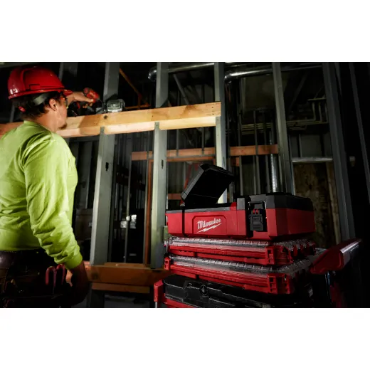 Milwaukee 2356-20, M12™ PACKOUT™ FLOOD LIGHT WITH USB CHARGING - Image 8
