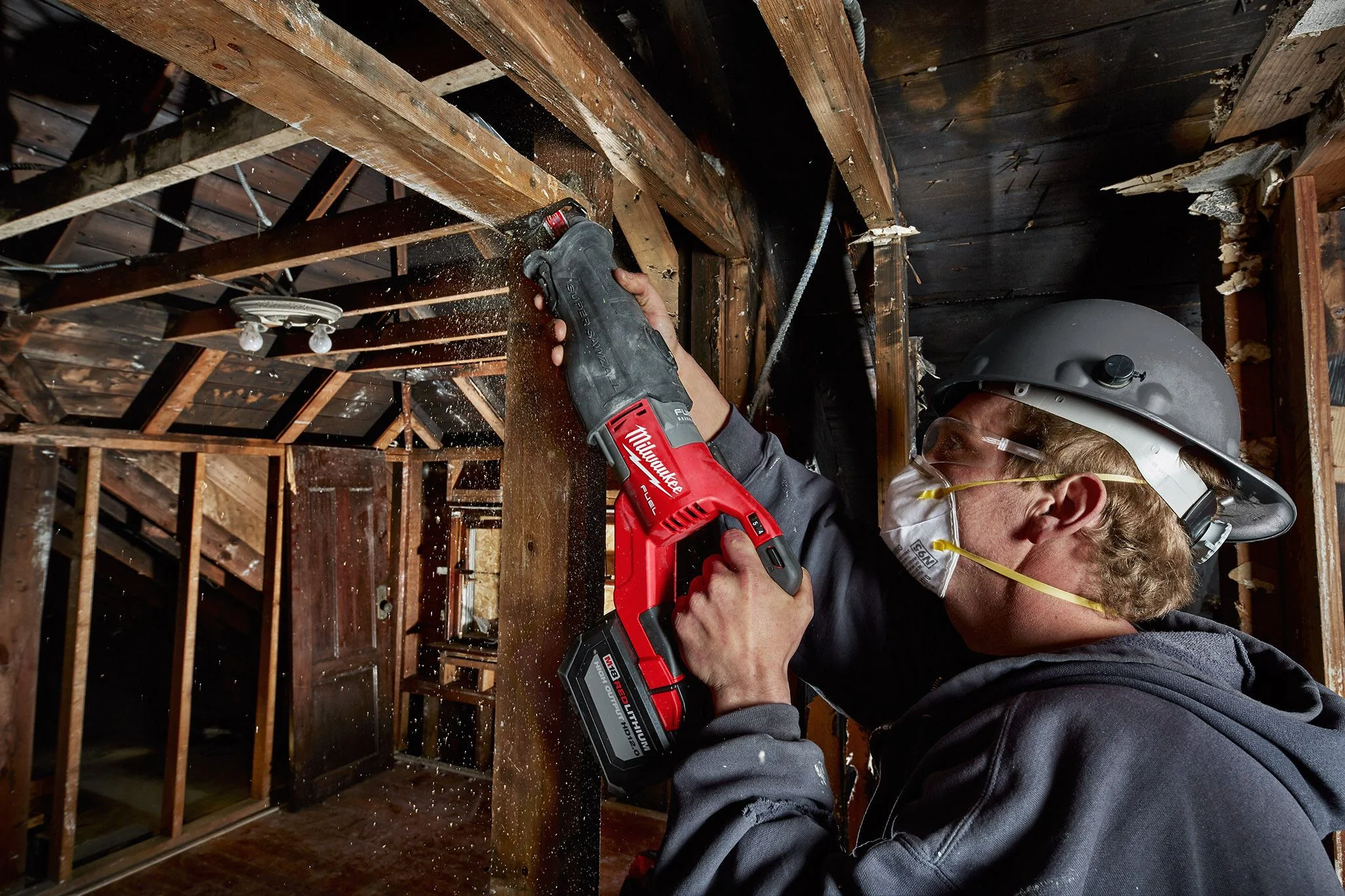 Milwaukee 2722-21HD, M18 FUEL Super Sawzall Kit (12 Ah) - Image 3