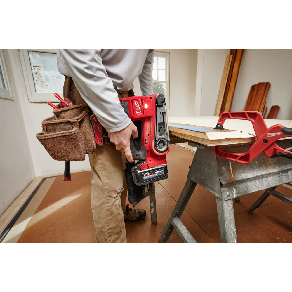 Milwaukee 2832-20, M18 Fuel Belt Sander 3" X 18" - Image 8