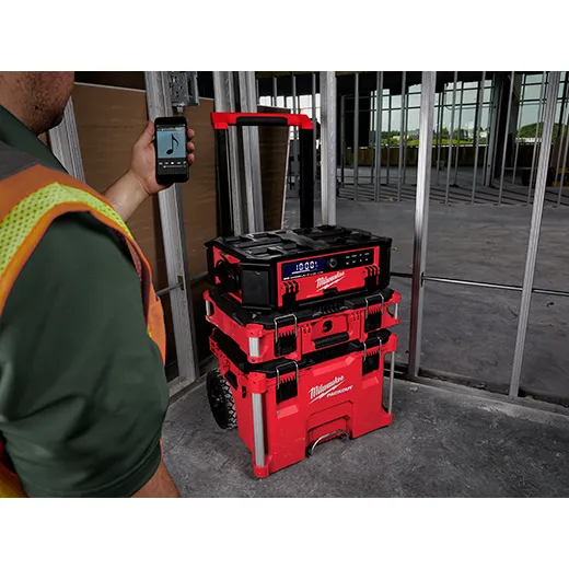 Milwaukee 2950-20, M18 PACKOUT Radio + Charger (Tool Only) - Image 14