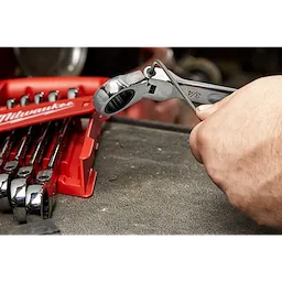 Milwaukee 45-96-9822, 1" Flex Head Combination Wrench - Image 8