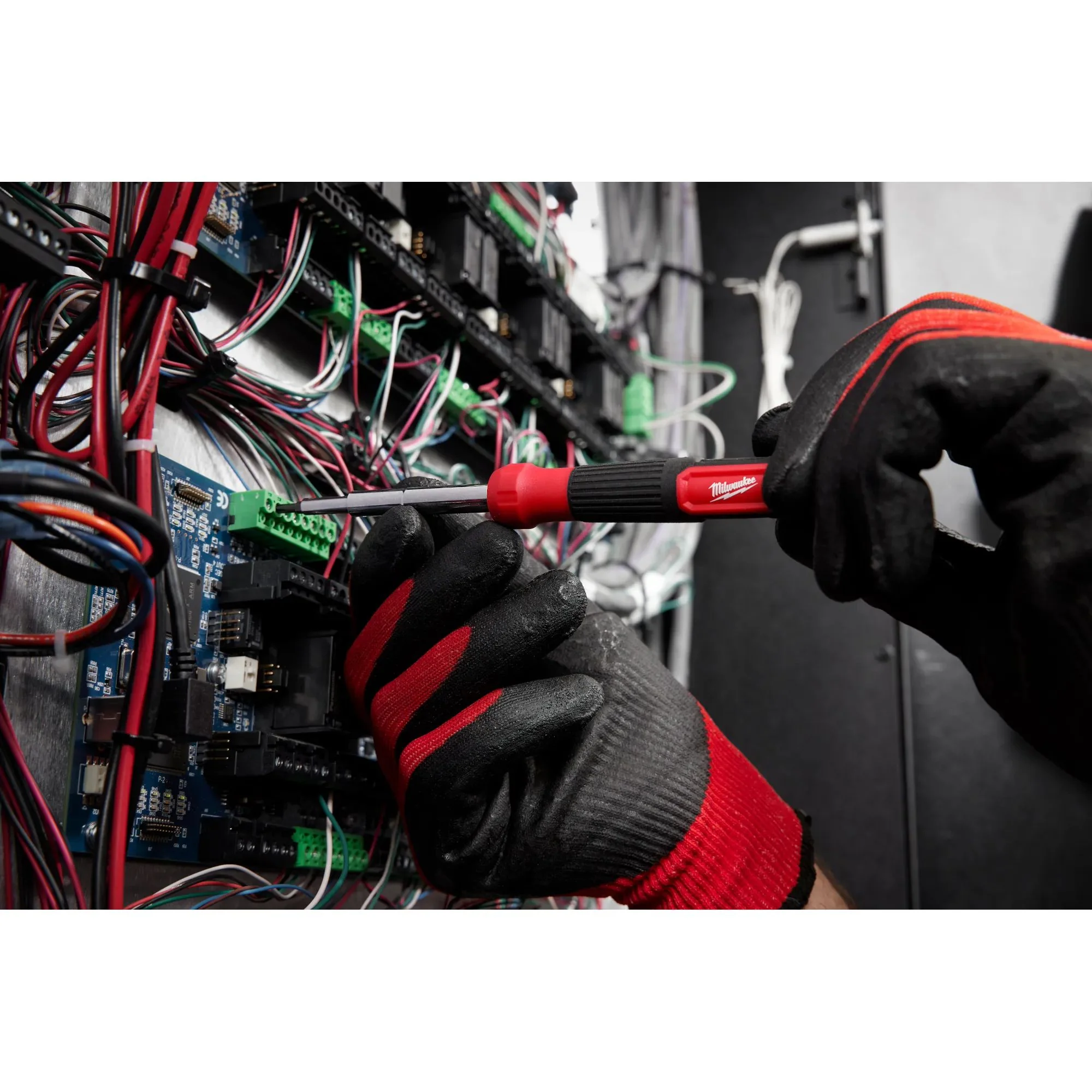 Milwaukee 48-22-2933, 14-in-1 Precision Multi-Bit Screwdriver - Image 5