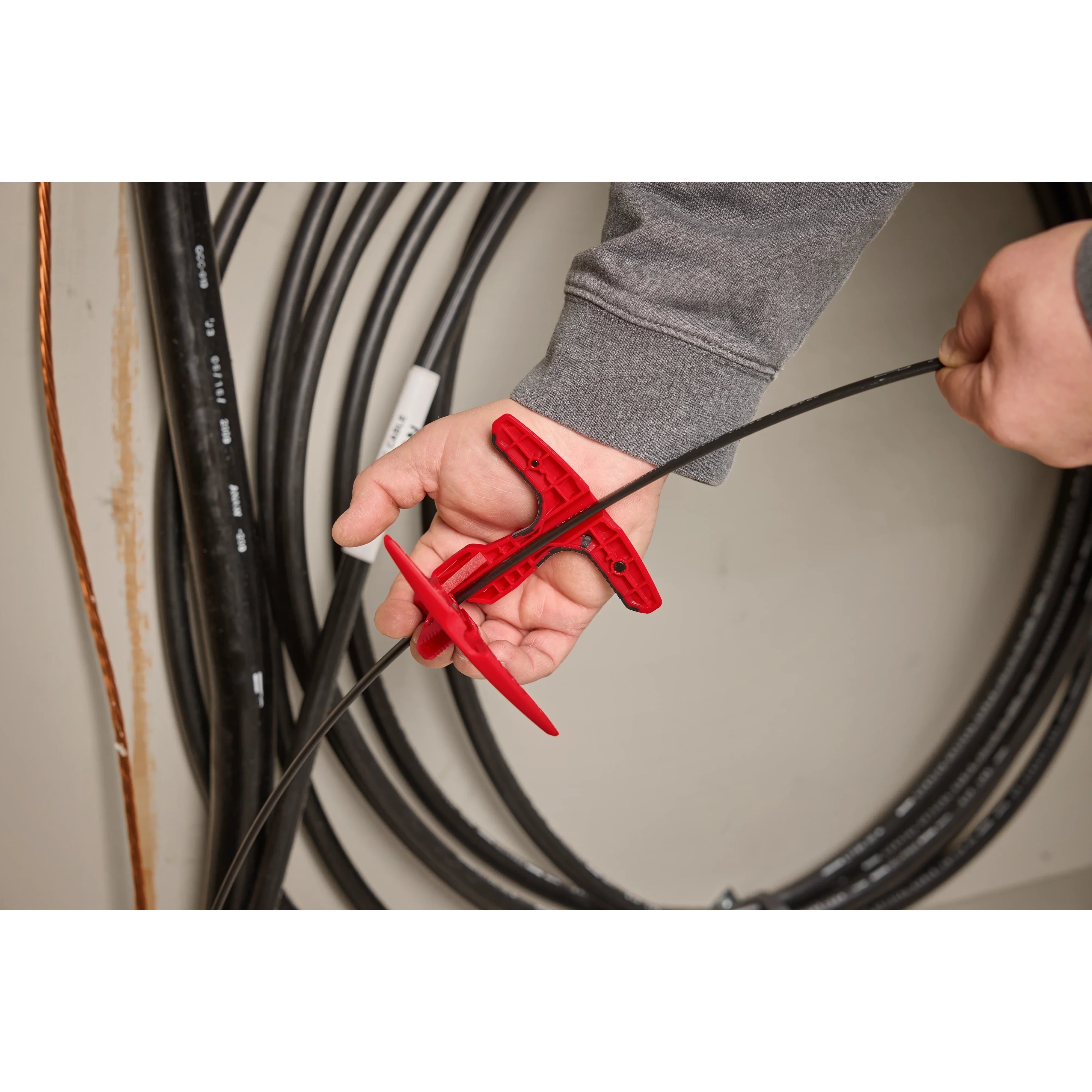 Milwaukee 48-22-3015, Fiber Optic Drop Cable Slitter - Image 6