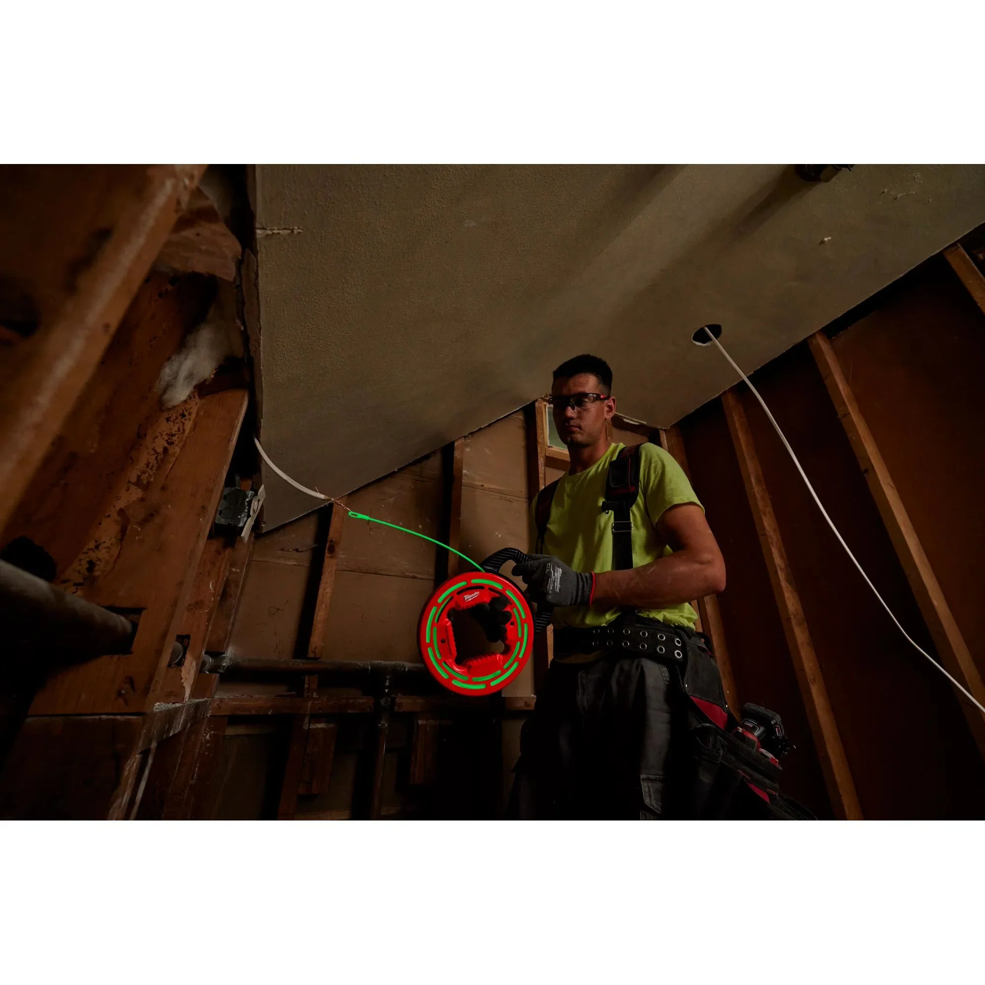 Milwaukee 48-22-4184, 40' Glow Fish Tape - Image 5