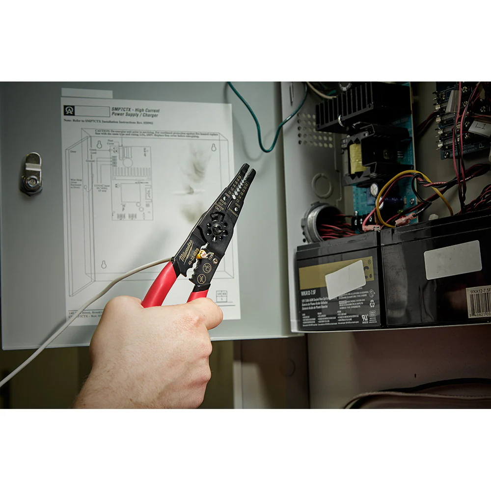 Milwaukee 48-22-6579, Multi-Purpose Wire Stripper with Crimper - Image 5