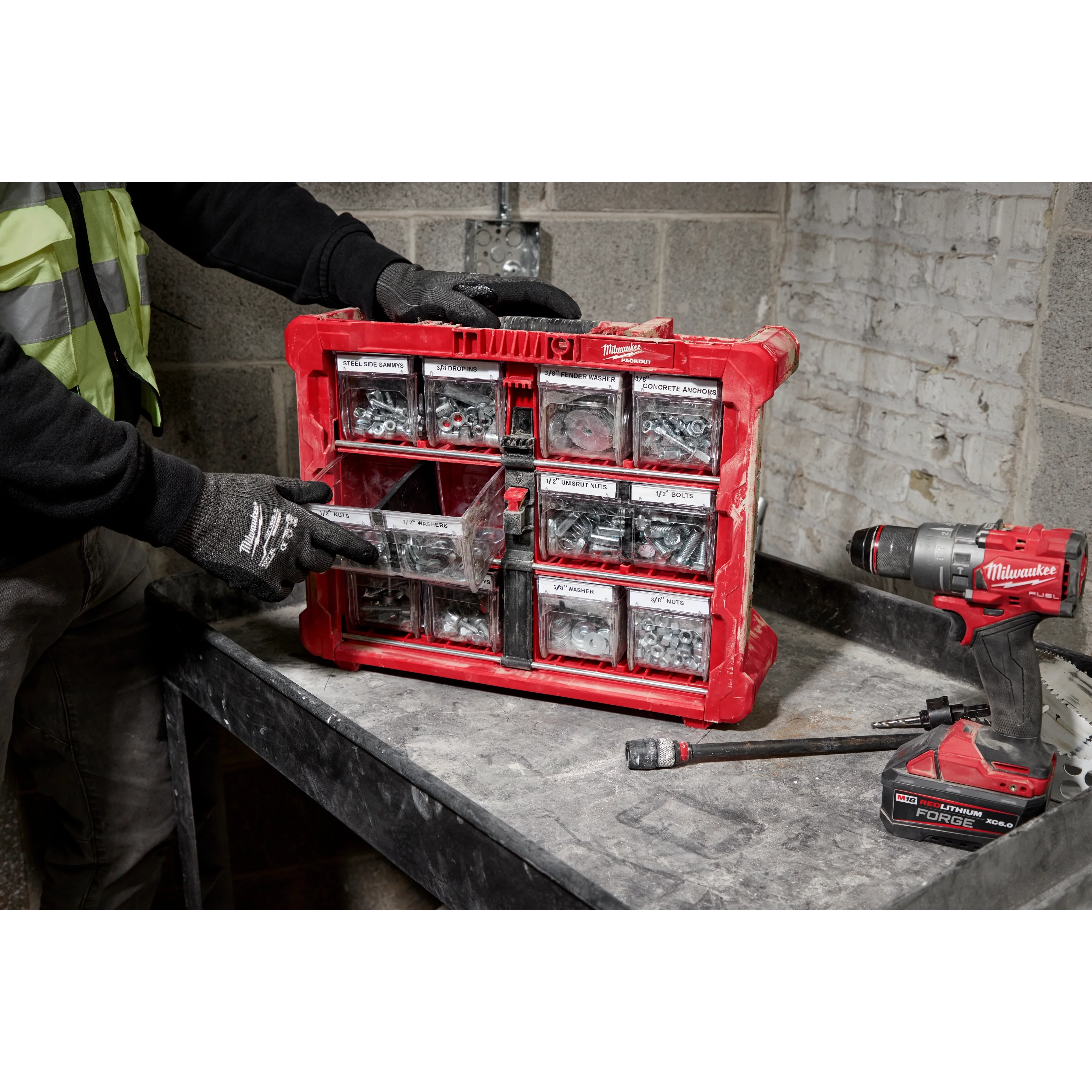 Milwaukee 48-22-8434, Large Bin for PACKOUT™ Tilt Bin Organizer - Image 4
