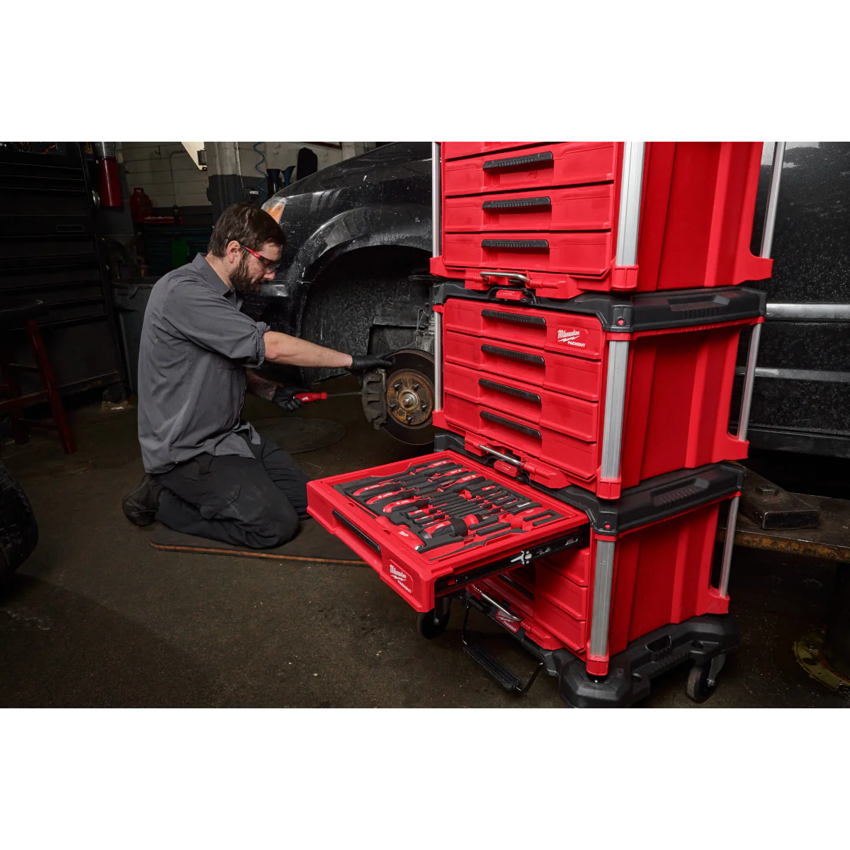 Milwaukee 48-22-9495, 366pc. Master Mechanics Hand Tool Set with PACKOUT™ Drawers and Dolly - Image 13