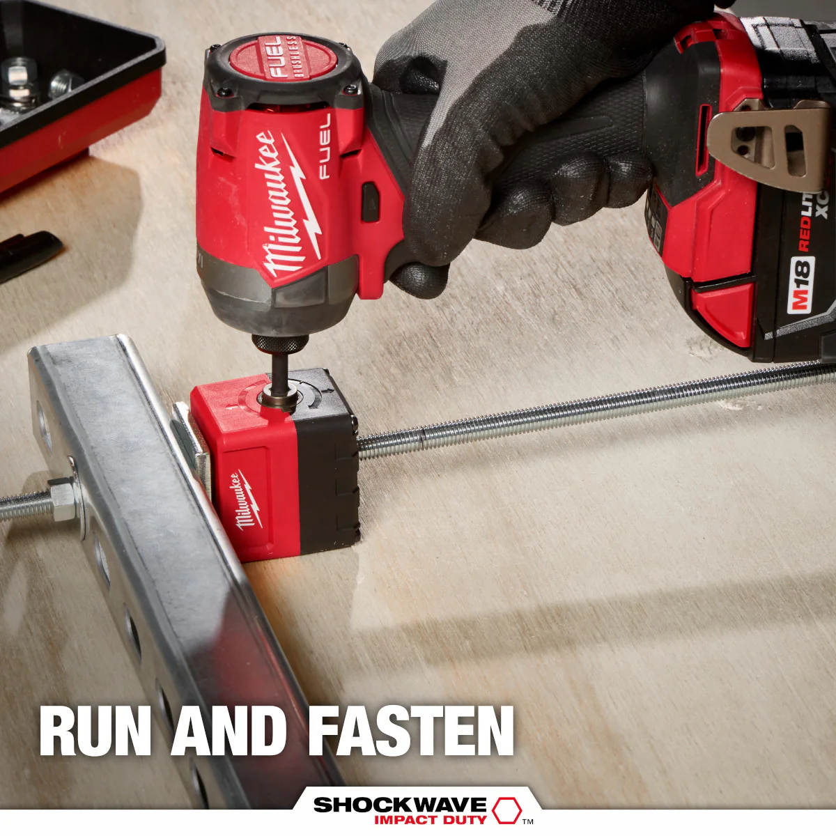 Milwaukee 48-32-2391, SHOCKWAVE™ Impact Duty 3/8" Threaded Rod Nut Runner - Image 2