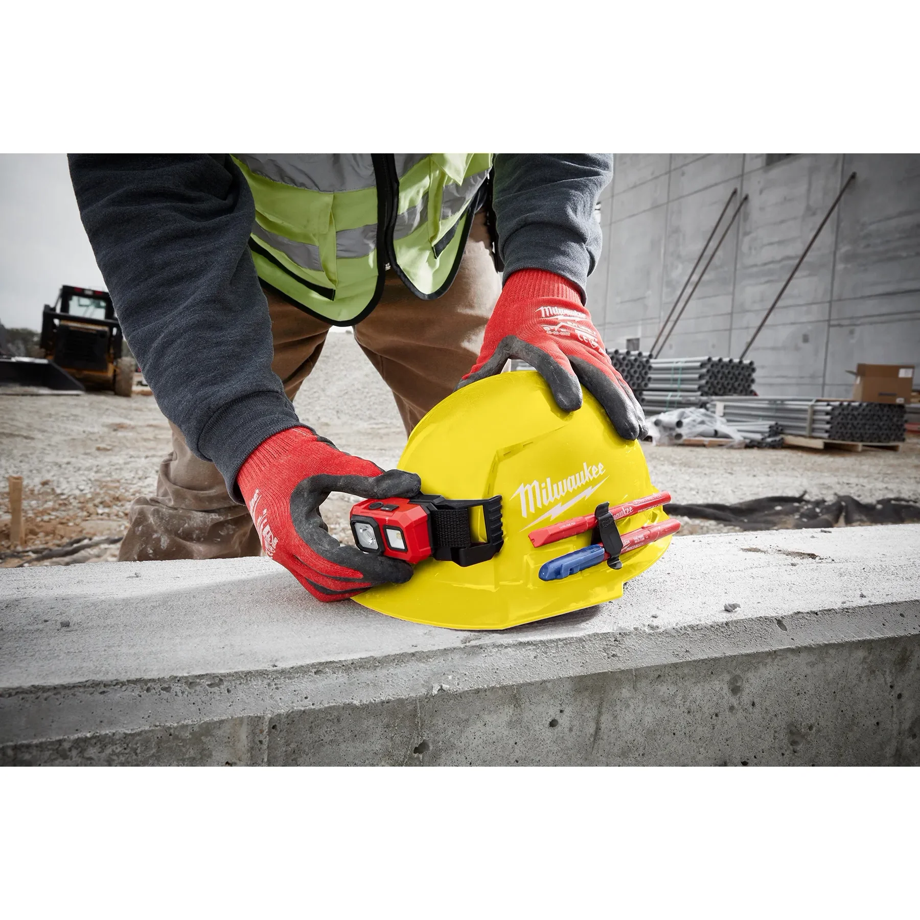 Milwaukee 48-73-1220, BOLT™ White Front Brim Vented Hard Hat w/6pt Ratcheting Suspension (USA) - Type 1, Class C - Image 5