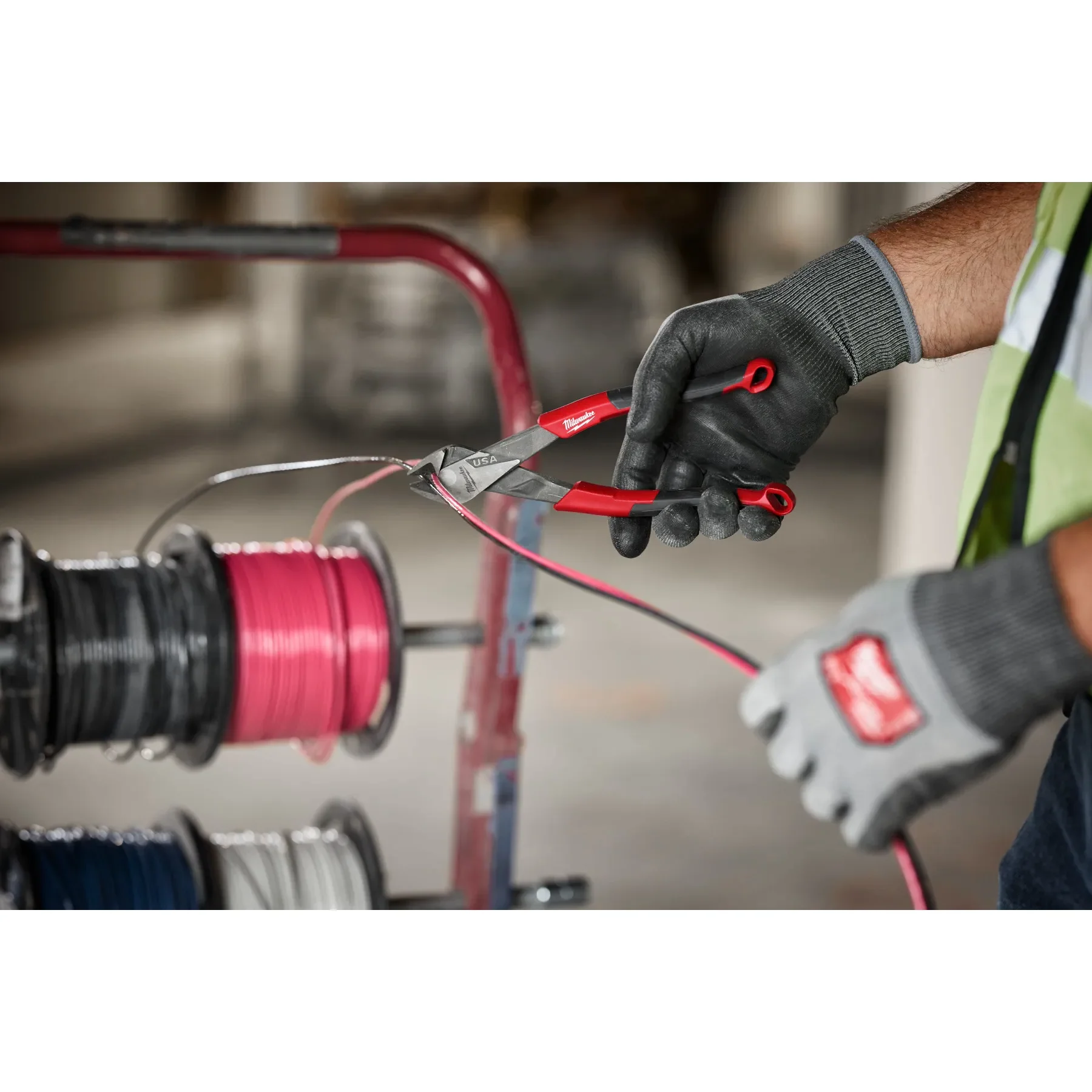 Milwaukee MT558, 8" DIAGONAL COMFORT GRIP PLIERS USA - Image 6