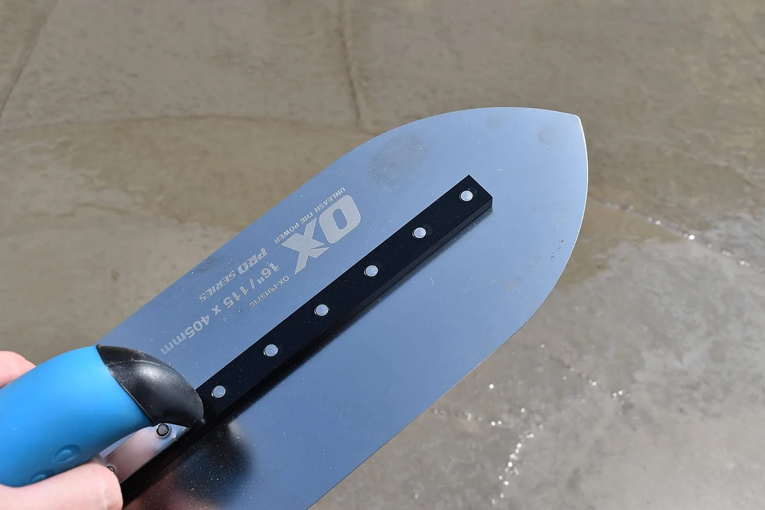 OX Tools OX-P018716, Pro 16" Stainless Steel Pointed Finishing Trowel - Image 10